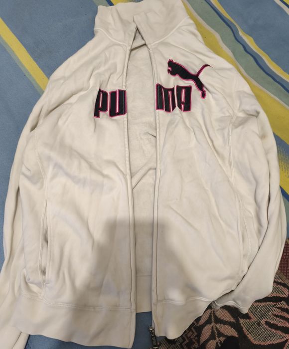 Vând hanorac puma