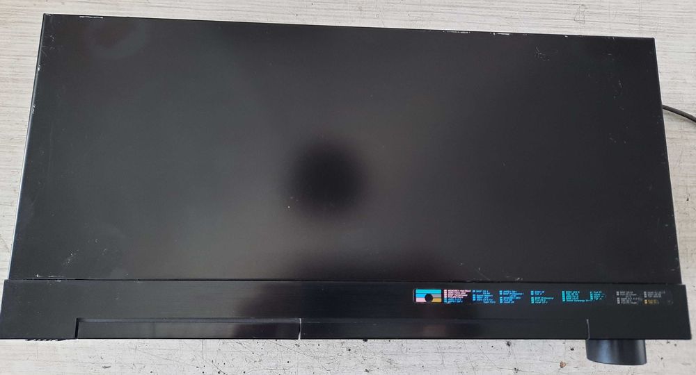 Продавам чудесен двуглав дек  AIWA AD-F400