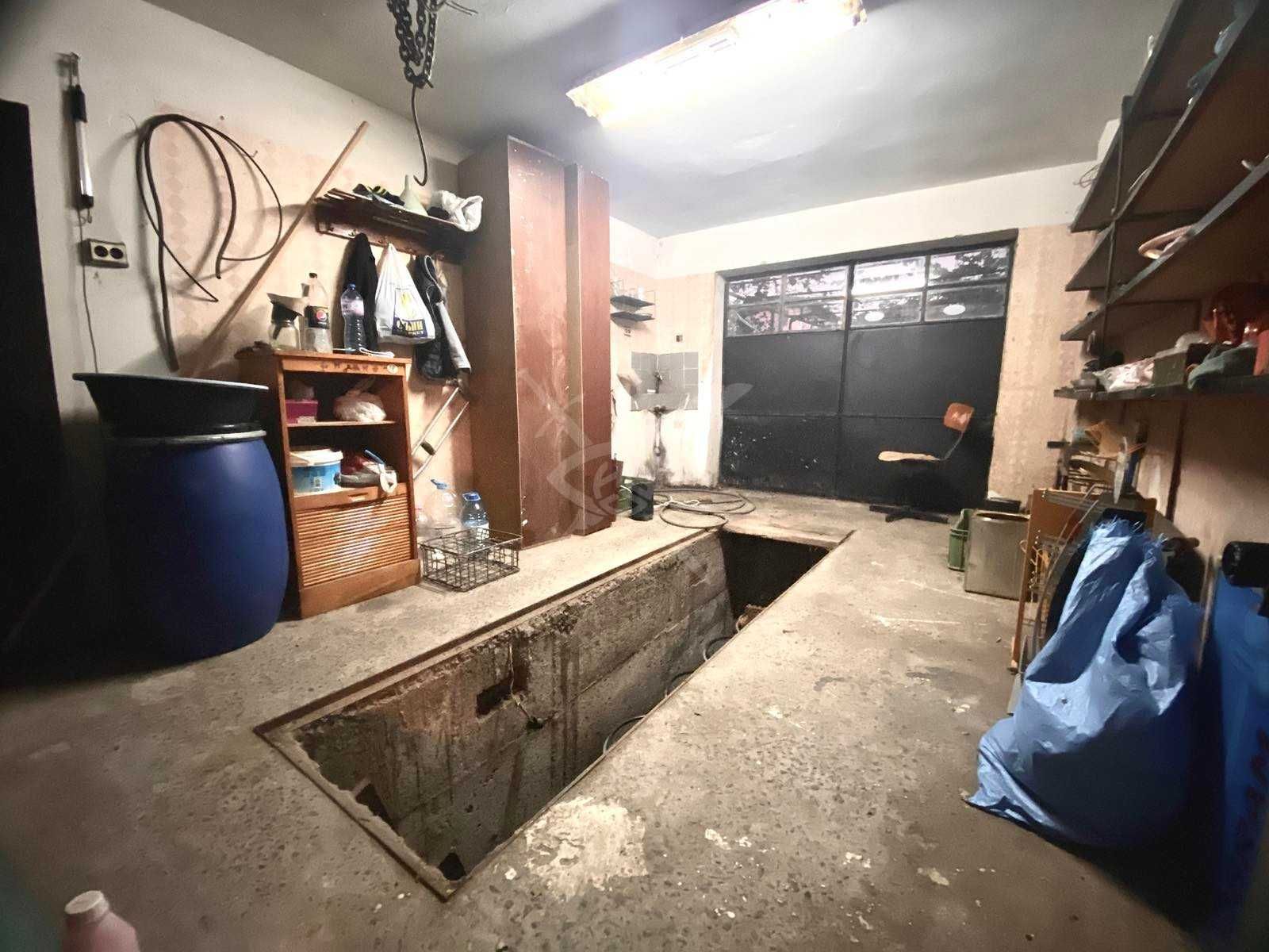 Двуфамилна къща в Айтос 63968