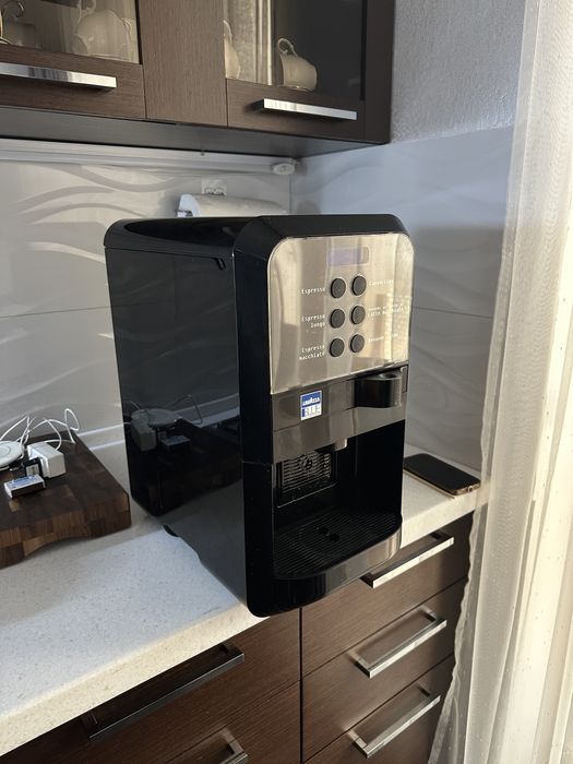 lavAzza BLUE LB 2500 PLUS