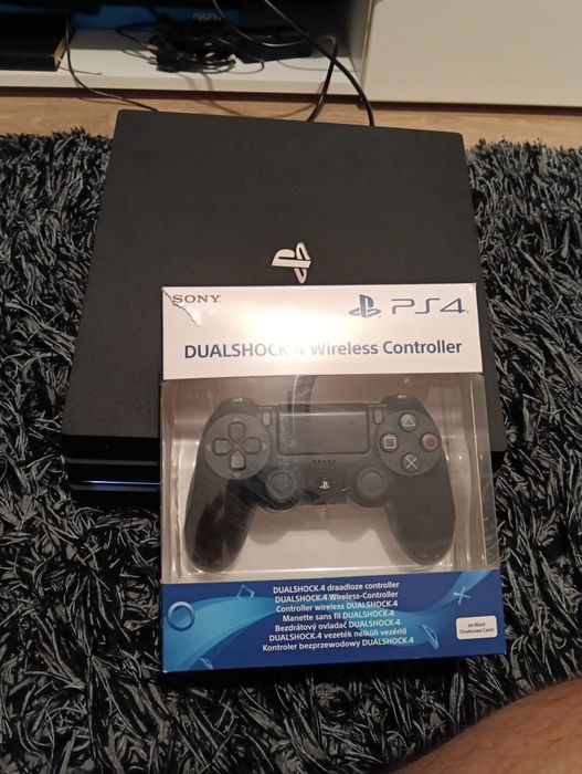 Playstation 4 pro 1TB