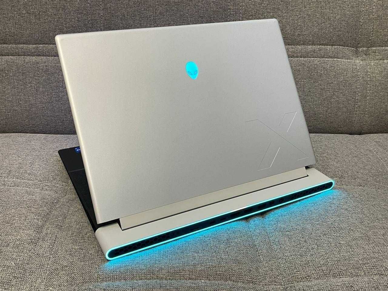 Игровой Dell Alienware x16 R1