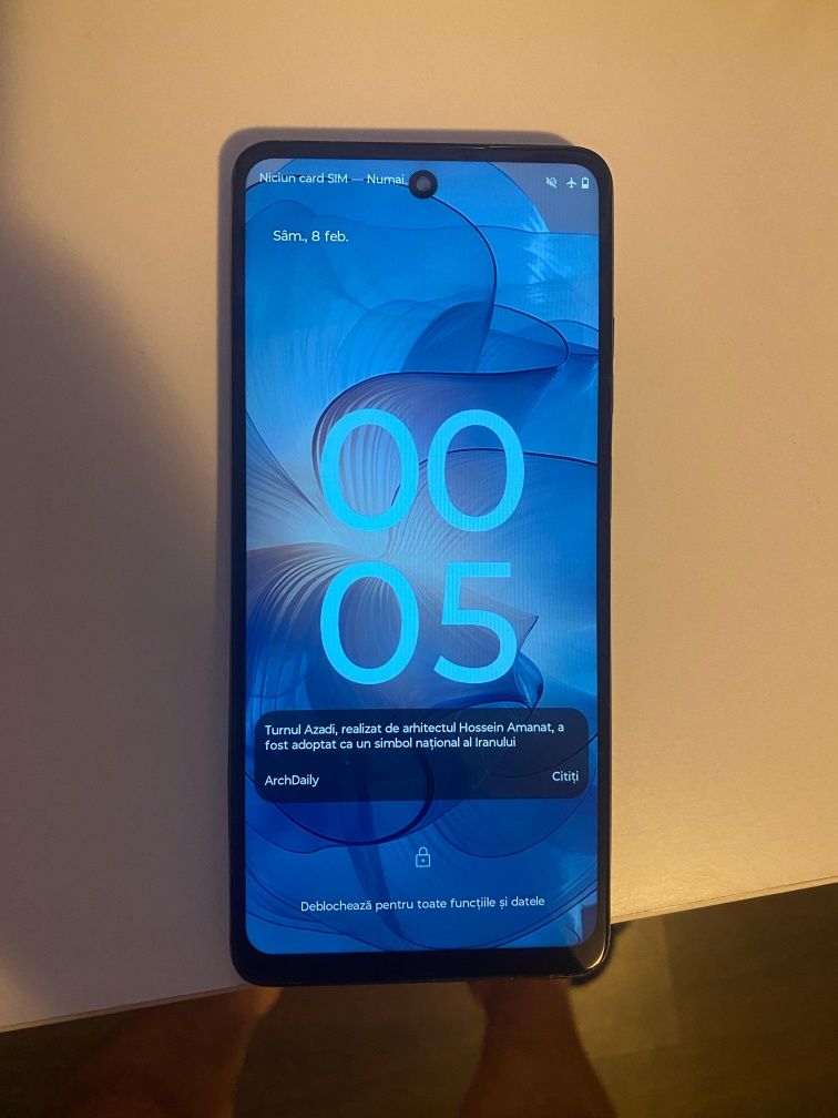 Vand Motorola g25 power fără zgârieturi arata și merge foarte bine