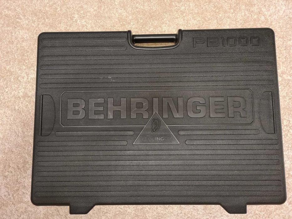 Behringer PB1000 Pedal Board (педал борд за китарни ефекти)