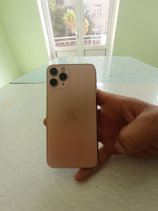 Iphone 11 pro sotiladi holati alo