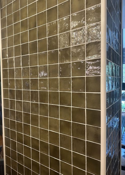 Продам плитку настенную