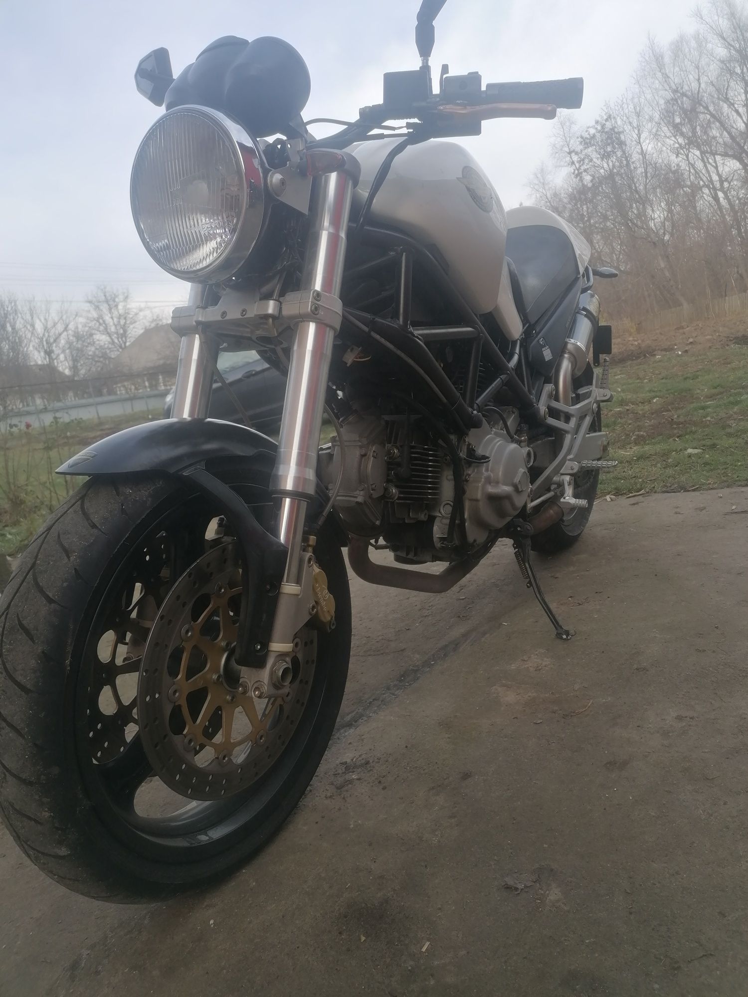 Ducati monster620darc ie 2004