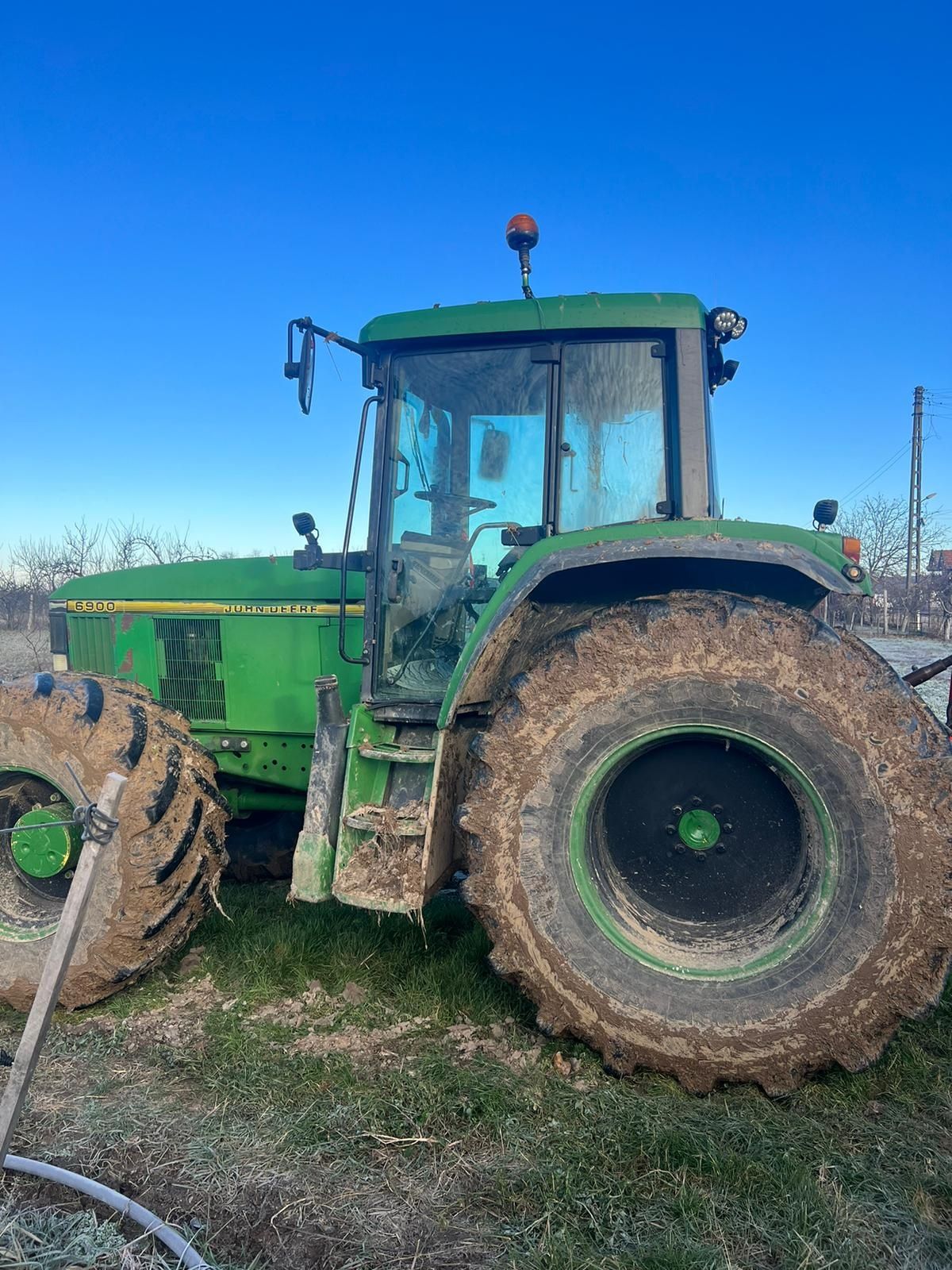 Tractor John Deere 6900