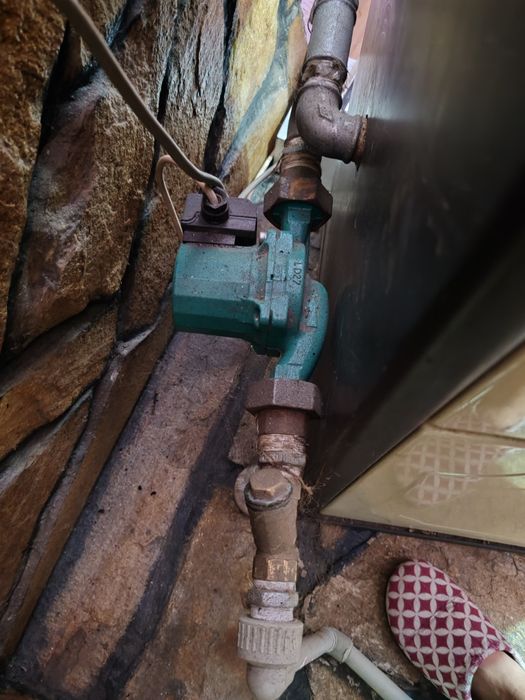 Продавам камина PRITY в добро състояние 13KW цената с помпата е 250 лв