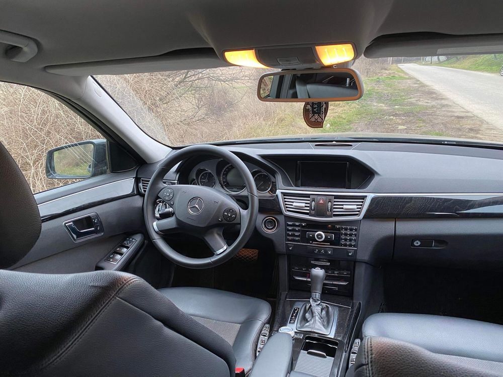 Vand Mercedes w212 E220 2011