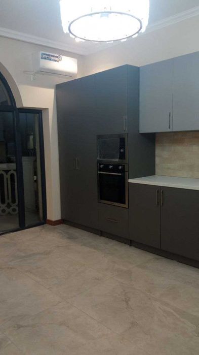 ЖК Milano ул.Кичик Бешагач 5-комн 9-10/10 200 м² 2 с/у евроремонт