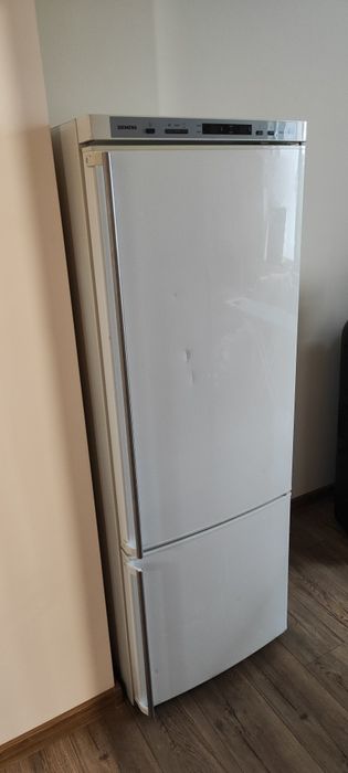 Хладилник Сименс