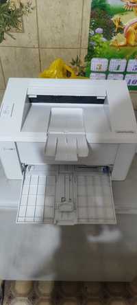 Продам принтер HP LaserJet M102a