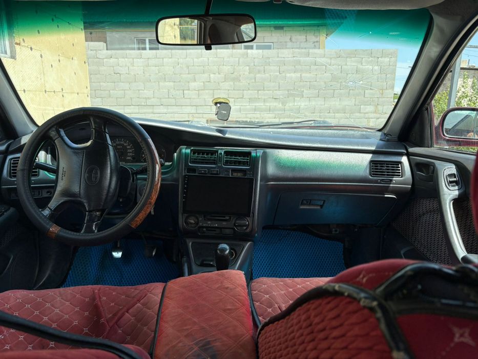 Срочно продам Tayota Карина Е