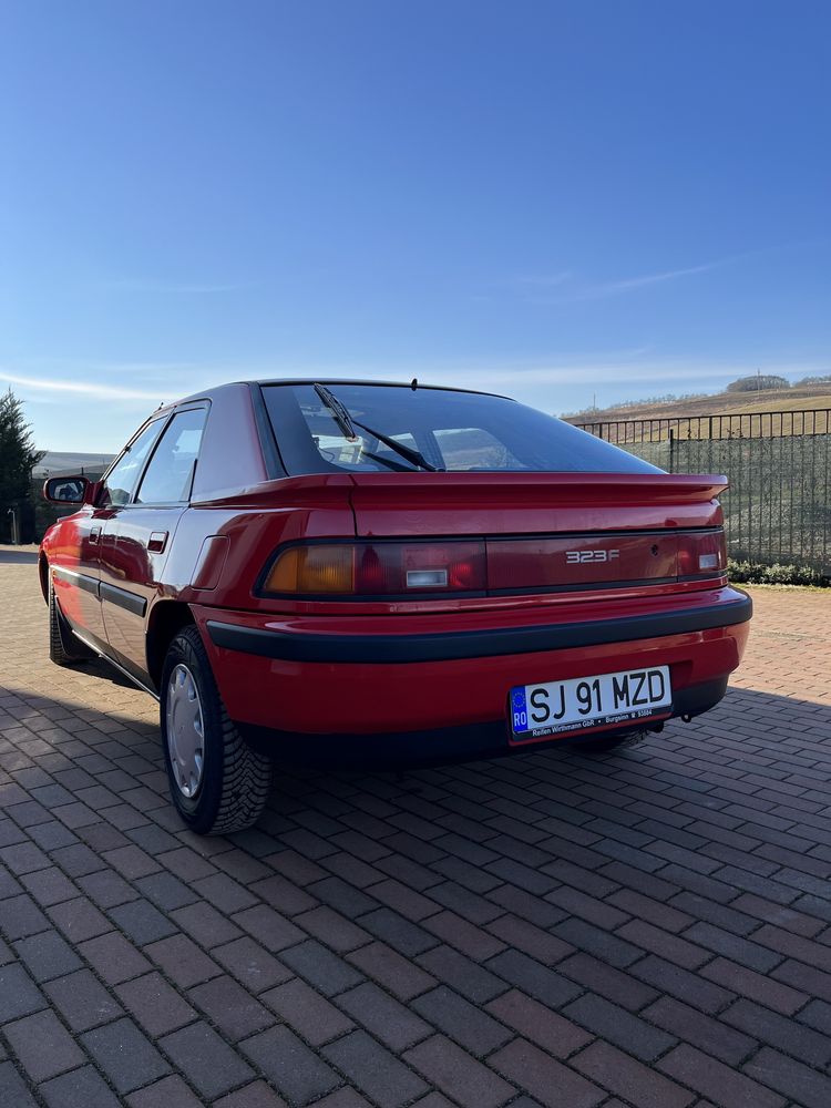 Vând\Schimb Mazda 323F BG Restaurată