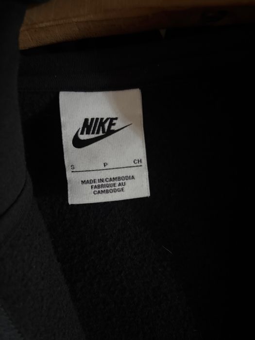 Суичер Nike нов!