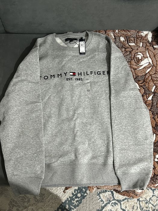 Толстовка от Tommy Hilfiger