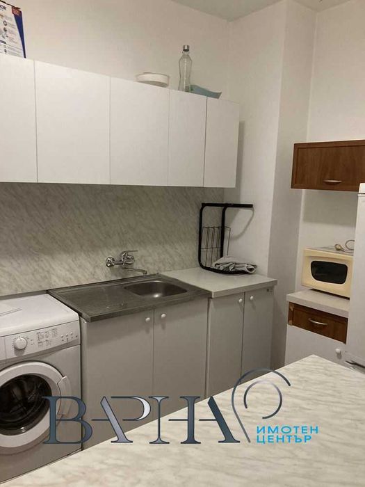 Двустаен апартамент Младост