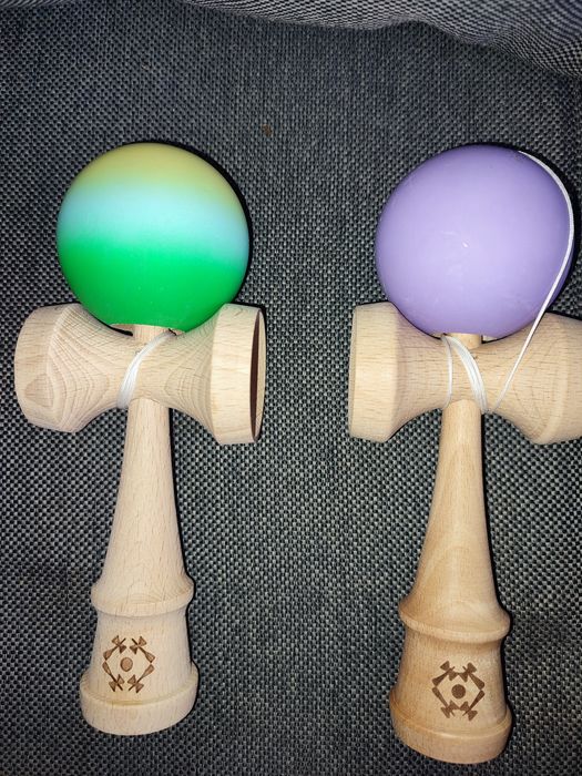 Kendama profesională diferite culori