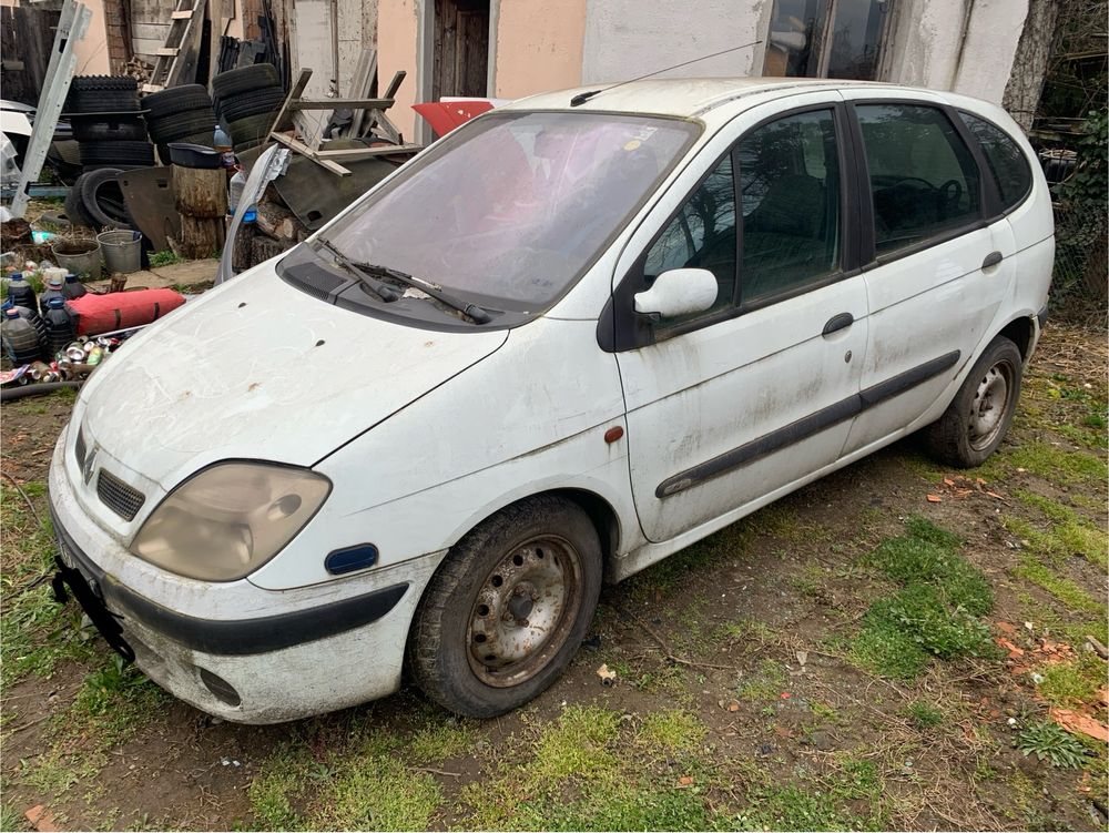 Dezmembrez renault scenic 1.9 dci