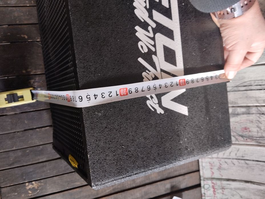 Бас каса с усилвател eton