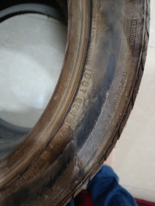 Продам шины от машины