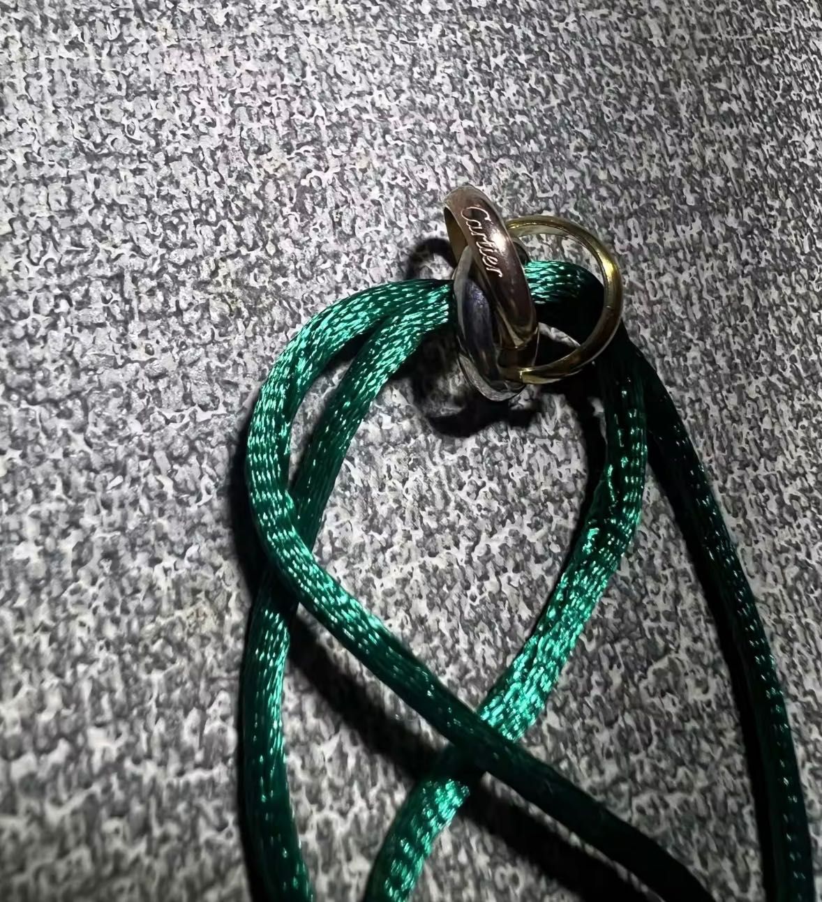 Копринен конец Cartier