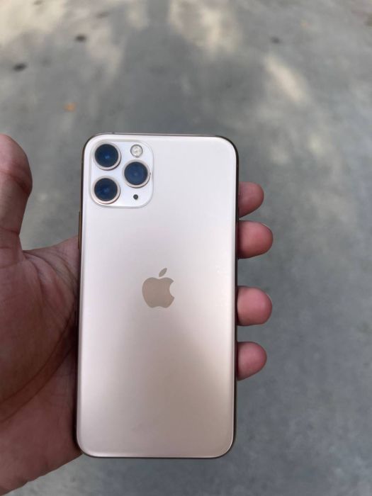 iphone 11 pro sotladi
