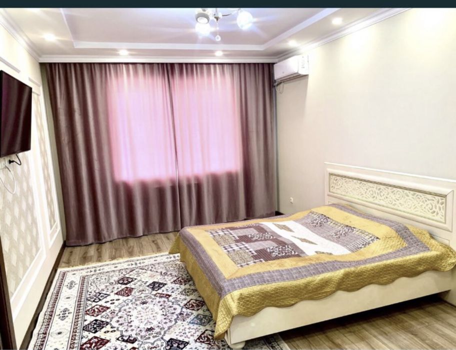 Квартира посуточно по часам г Актобе. Космос. 11 мкр. 12 мкр. Батыс 2