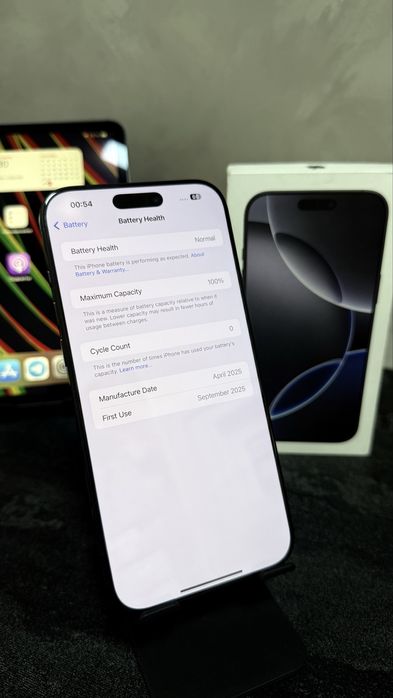 iPhone 16 Pro Max Black Titanium 256GB New 2 iMei Reg