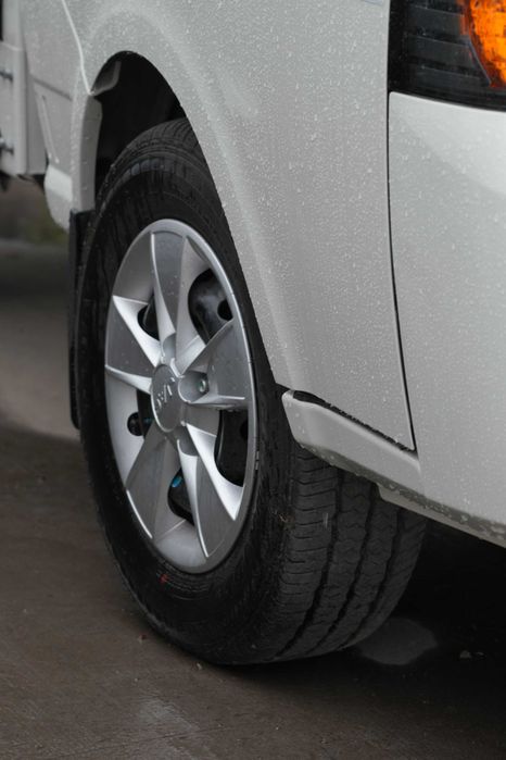 JAC X200 bortovoy hozirgi kunda sotuvga tayyor