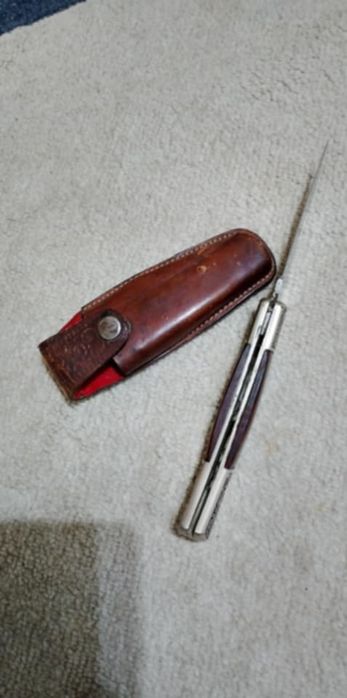 Продавам джобен нож