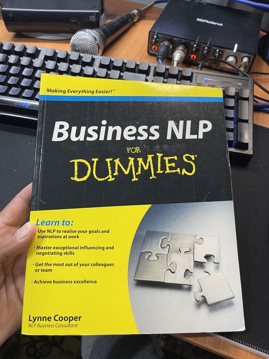 Книга: на английском языке Business