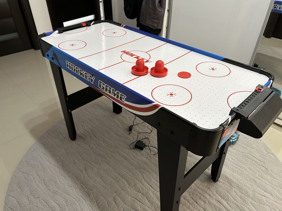 Vand masa hockey game