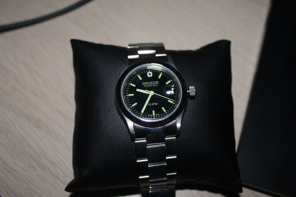 Ceas dama Swiss Army Hanover model 6-5023