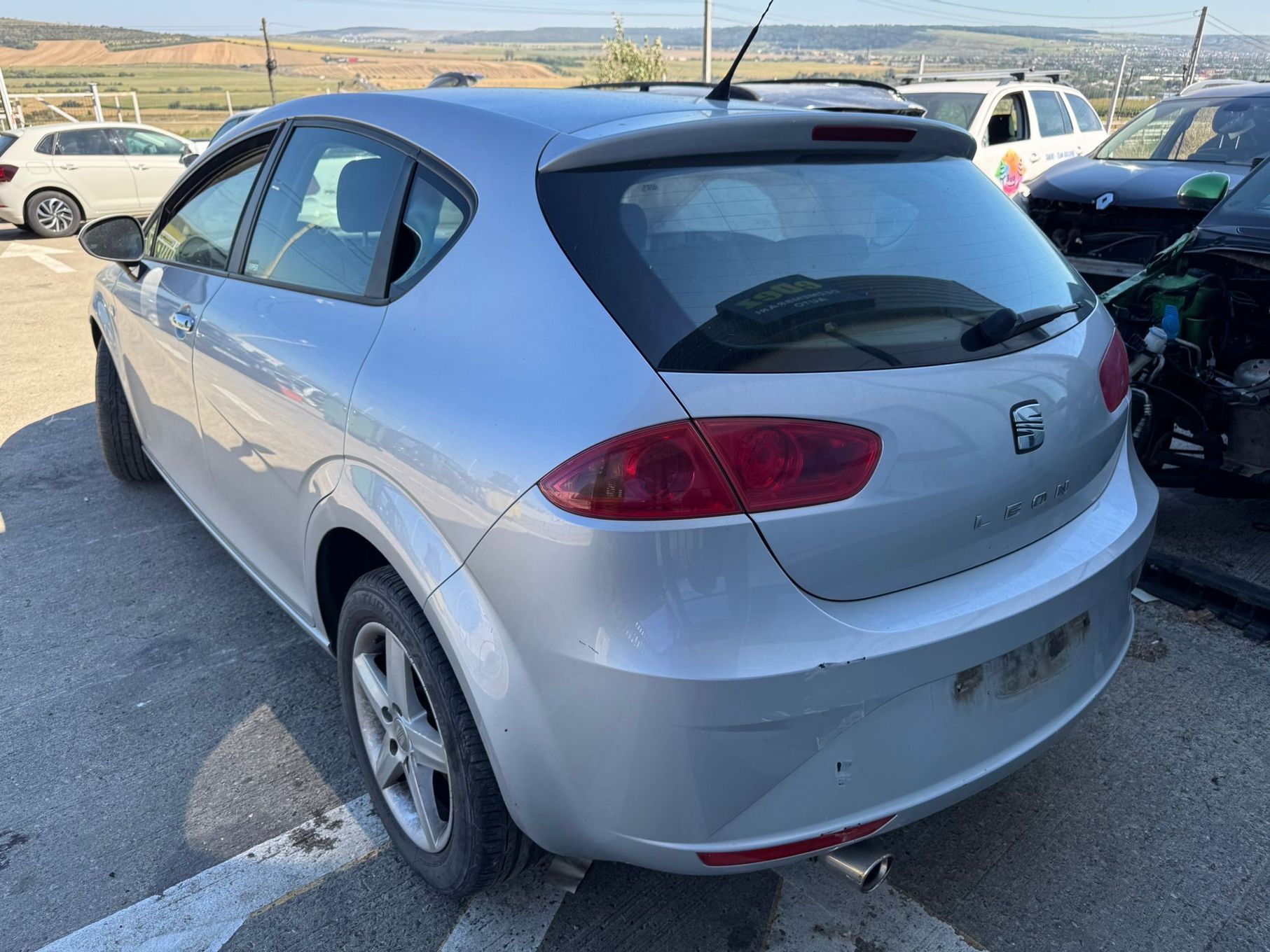 Dezmembrez / Dezmembrari / Piese / Accesorii Seat leon facelift 2012 1.6 tdi cay stanga
