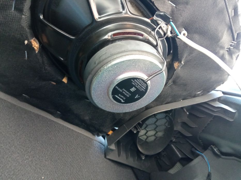 Продам колонки с полкой на спарк, spark ga orqa kolonka polkasi bn