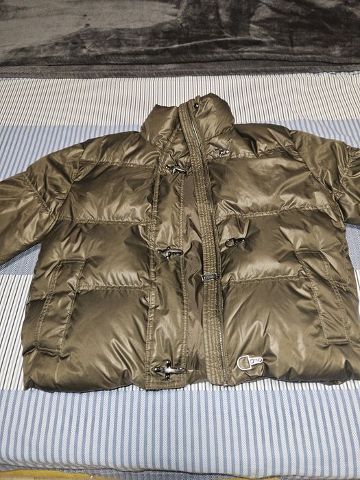 Яке Мassimo Dutti разме с