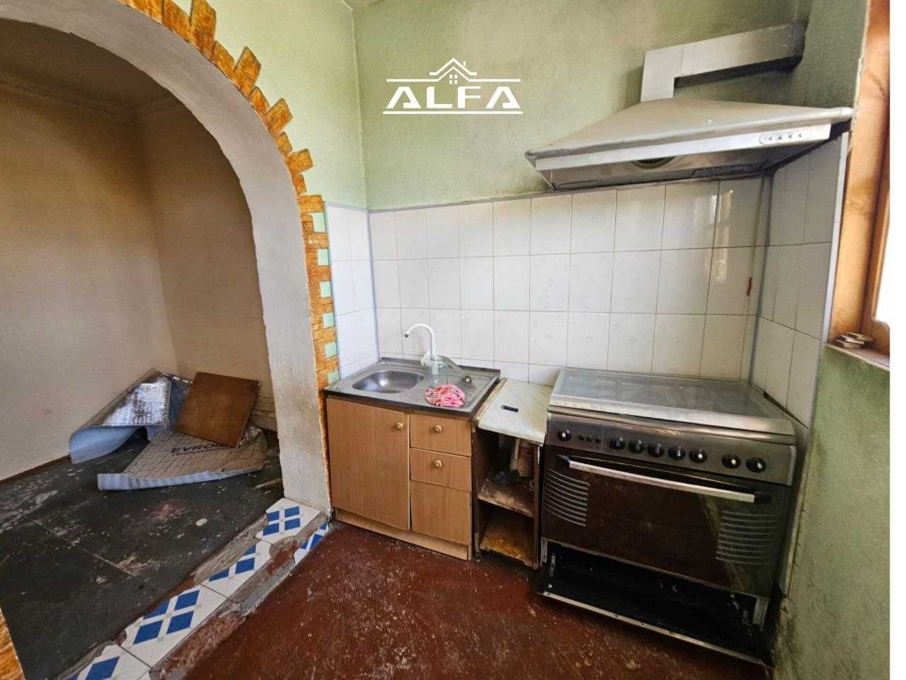 Buxoroda kvartira sotiladi 3 xonali 84m² 5-qavat.