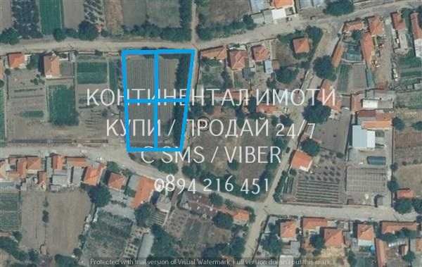 код 63109. Парцел 700м2 на две пресечки от центъра и главния път.