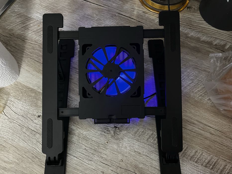 Планшетке ноутбука араналган