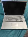 Laptop MacBook Pro 15 inch, functional, bateria tine