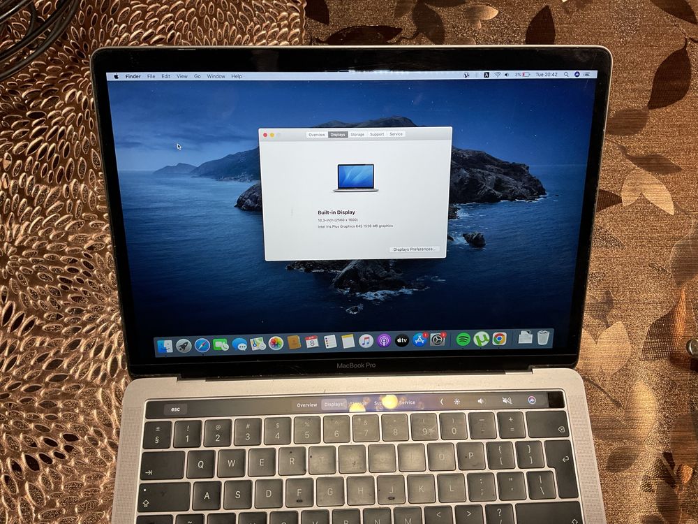 Apple Macbook Pro 15,4 чип 13 инча 2019г.