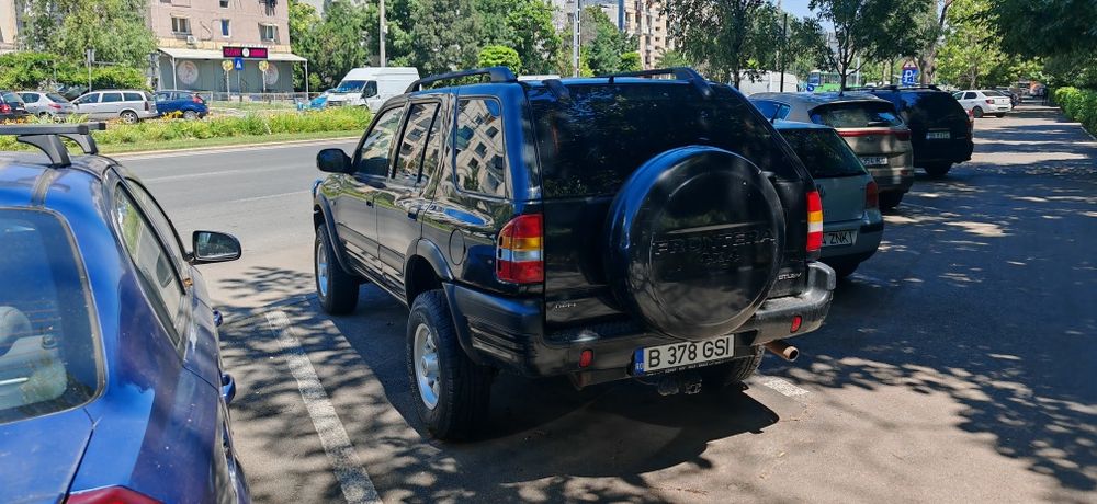 Vând/schimb Opel Frontera Limited 2.2 diesel  120 de cai din 2003