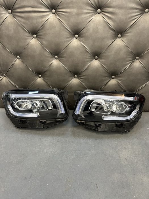 Mercedes GLB лед фар фарове ляв и десен
