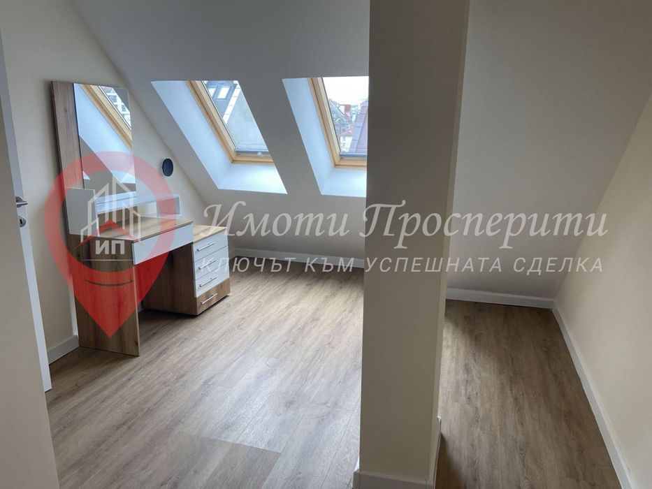 Дава се под наем Тристаен апартамент в София, Център - 81 кв.м за 700 € - Снимка #6