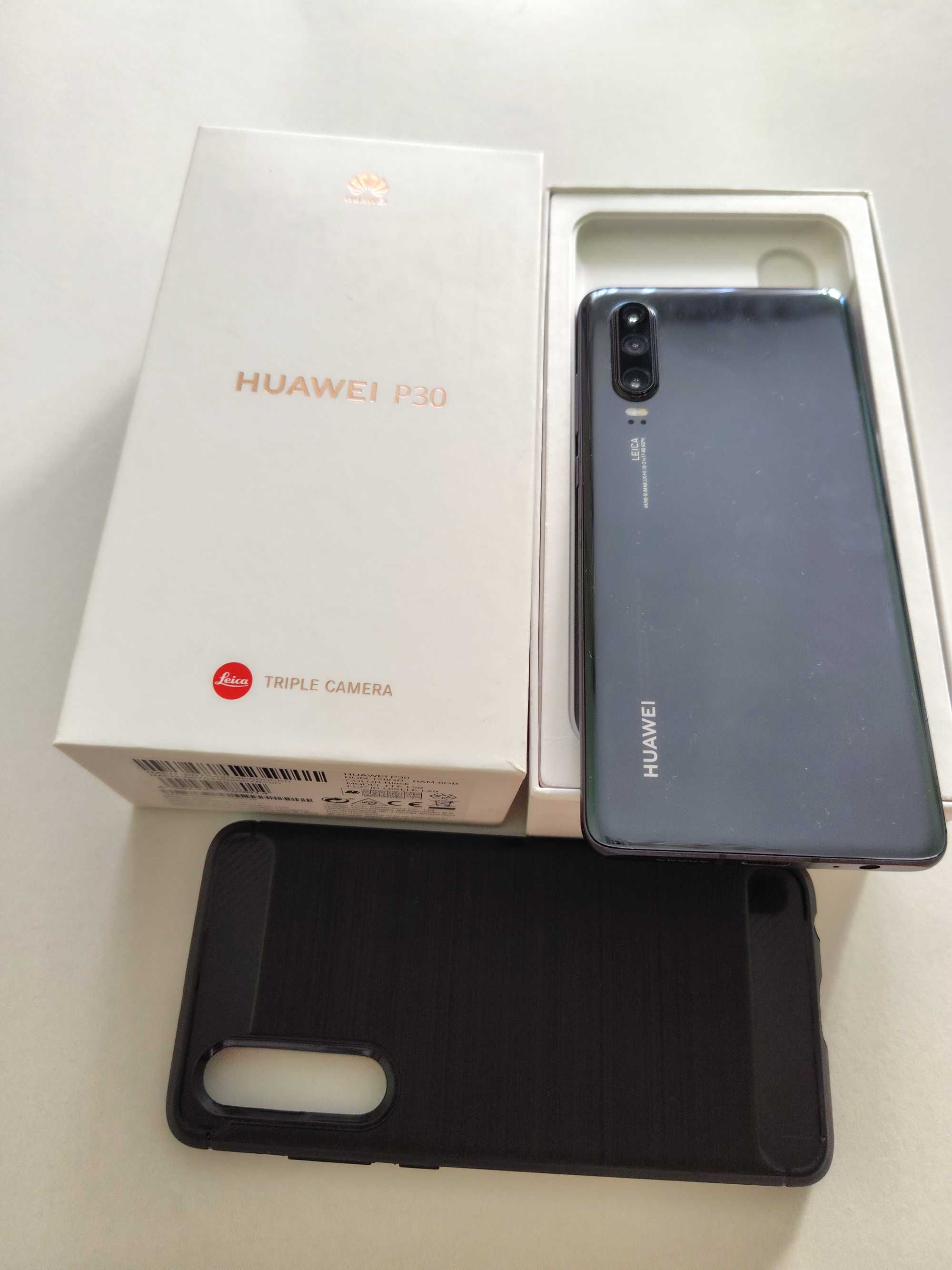 Huawei P30 , 128GB, 6GB, 40MP Leica optics , 32MP selfie, Google play.