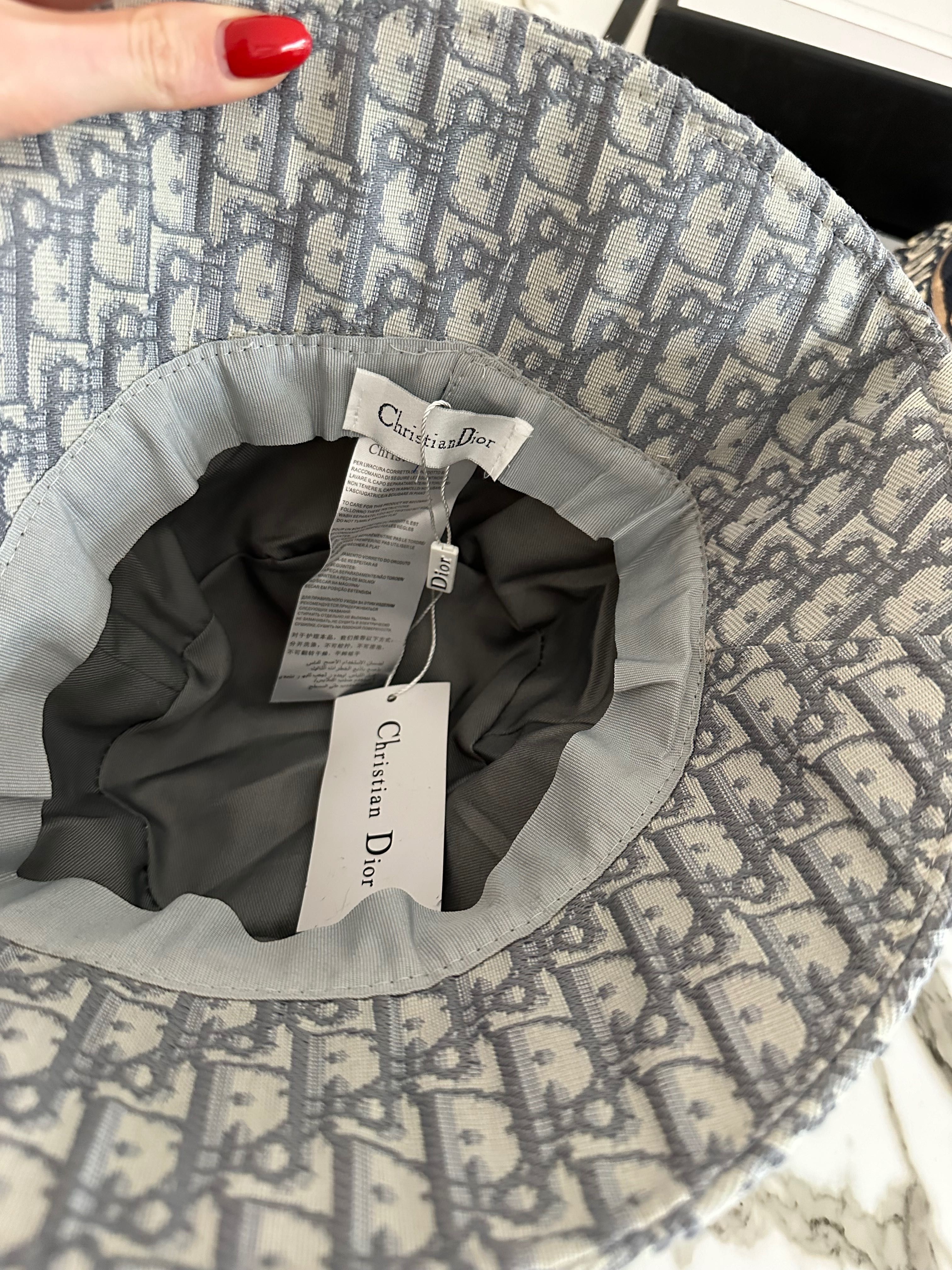 Dior шапка идиотка