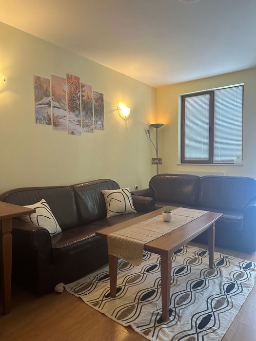 Кожен Диван / Дивани