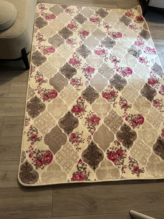 Нов килим 230/150 метра